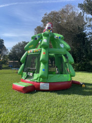 Santa’s Christmas Tree